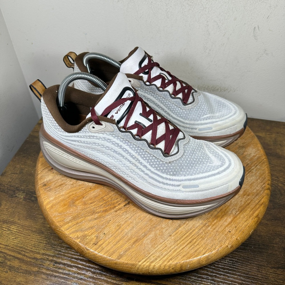 Nike Vomero Plus Mens Running Shoes White Tan Brown IO4482-100 Size 9